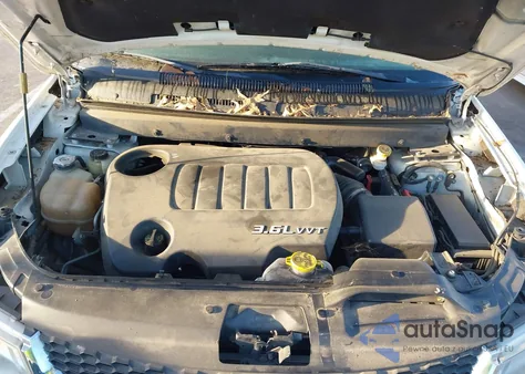 2013 Dodge Journey Sxt z USA, uszkodzony, nr VIN 3C4PDCBG1DT655887